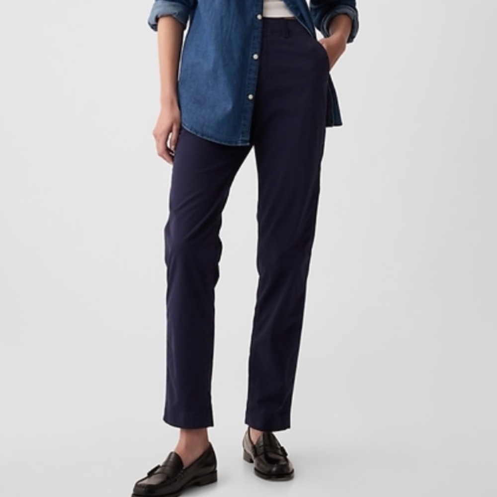 Gap Mid Rise Khaki Pants